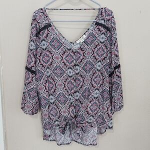 Simply Noelle L/XL Women's 3/4 Sleeve Geo Pattern Top